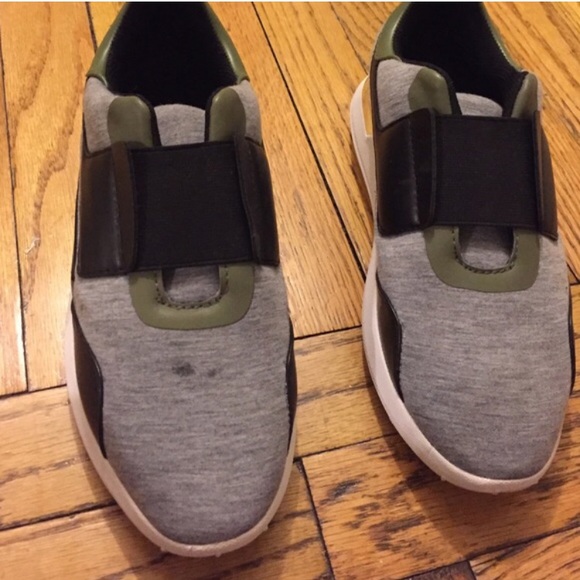 Zara sneakers - Picture 2 of 2